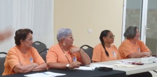 Piedra Plat cu su propio grupo adulto activo.