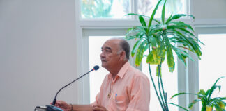 “Ban refleha riba kico nos por haci miho pa salba guardia e libertad di prensa cu nos ta goza di dje na Aruba”