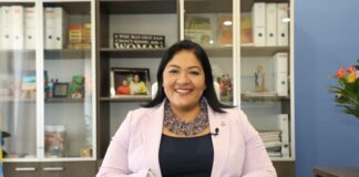 MINISTER XIOMARA MADURO TA PRESENTA OTRO PROGRAMA INFORMATIVO TOCANTE HISTORIA DI SCLAVITUD NA ARUBA