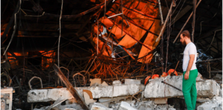 Iraq: Obispo ta papia di e dolor despues di 100 morto den candela durante un bruid