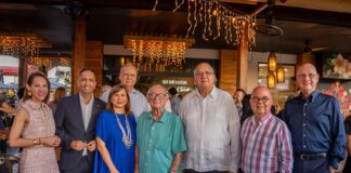 HOMENAHE NA SR. KUIPERI PA SU DEDICACION NA TURISMO!