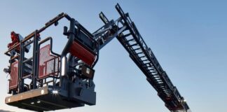 Minister di Husticia a anuncia un ladderwagen pa brandweer na 2024