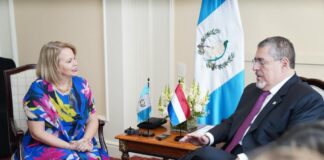 PROME MINISTER A REUNI CU PRESIDENTE NOBO DI GUATEMALA ARÉVALO