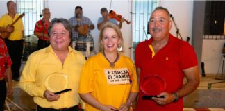 Durante recorido di Dera Gay: Prome Minister ta duna reconocimento na dos baluarte di cultura