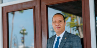 Parlamentario Marco Berlis (MEP): Mike Eman perdi despues di veredicto di Corte Comun