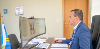 Minister Geoffrey Wever: Kick-Off di estudio riba economia di Aruba hunto cu Hulanda