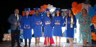 Minister Endy Croes ta felicita e 88 graduadonan di unidad di salubridad y servicio cu a ricibi nan diploma exitosamente