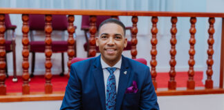 Parlamentario Tevreden (MEP): Ombudsman finalmente ta bira realidad na Aruba