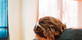 Den ultimo siman di scol mayornan por haci peticion pa cambia nan yiu(nan) di scol