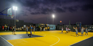 Minister Endy Croes: Despues di 32 aña a inaugura cancha di basketball di Centro di Bario y Deporte Dakota