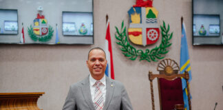 Parlamentario Marco Berlis (MEP): Mocion di parlamentario Marco Berlis pa un waf na San Nicolaas den pleno desaroyo