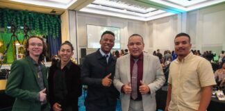 Minister Endy Croes ta felicita e 196 graduadonan di Colegio Arubano havo cu a haal nan diploma