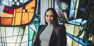 Parlamentario independiente, mr. Gerlien Croes: No por midi integridad cu dos of tres midi