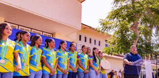 Minister Endy Croes:Seleccion femenino di Aruba U15 cu a titula campeon di torneo di CONCACAF a ricibi reconocemento di gobierno di Aruba