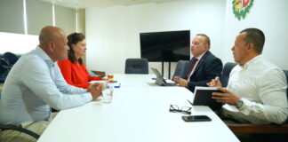 Minister di Enseñansa y Deporte ta mira atras riba un reunion fructifero cu SVGA