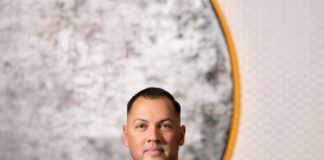 Otorgamento di Yab’i Oro na Nigel Winklaar