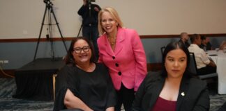 Prome Minister durante e di XXV FTA Congreso Statutario; Gobierno lo sigui inverti den salud mental