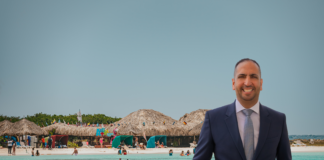 Minister Dangui Oduber: A lamenta locual a sosode den weekend na Baby Beach entre turista y activistanan local