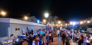 Minister Geoffrey Wever ta gradici pueblo di Aruba pa sostene productonan local na Aruba Showcase II