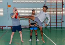 Grand Master Henk Meijer ta duna training prome cu Best of the Best