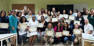 Fundacion siñami Paso pa Paso Aruba a organisa su prome tayer