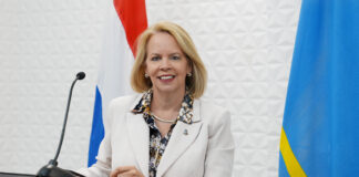 Prome Minister Evelyn Wever-Croes: Nos a crea espacio pa paga debe