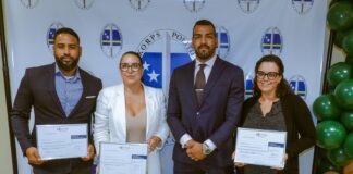 Despues di algun luna intensivo: 3 polis a termina estudio di liderasgo tol-c cu exito