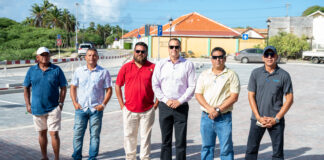 Minister Geoffrey Wever: Revitalisacion di Parking Lot Lagoen: Otro paso Padilanti pa Oranjestad