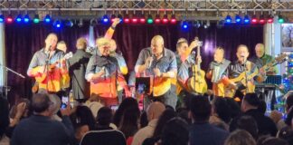 Darlin Erasmus ta Reina di Dande na Hulanda