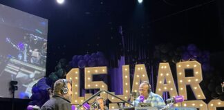 Fernando Halman a ricibi Marconi Oeuvre Award como 15 aña dj na FunX