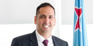 Minister Dangui Oduber: Gobierno di Aruba ta insisti riba un CEO local pa aeropuerto