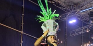 A corona Freddy Rasta como Rey di Soca 2025 cu ‘1 for Unity’