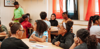 Inscripcion pa scol basico y secundario ta bay habri den luna di maart. Laga bo yiu descubri su potencial maximo!