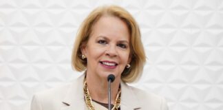 Carta di CAft na Parlamento di Aruba pa trata Presupuesto 2025 a yega Hulanda: Conseho di Minister di Reino a pone deadline pa trata Presupuesto 2025