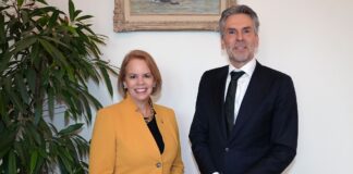 Prome Minister ta duna resumen di reunionnan cu mandatarionan Hulandes