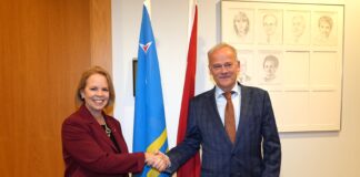 Prome Minister a reuni cu Secretario di Estado, Aruba y Hulanda ta percura pa logra un acuerdo riba ley di Reino dia 1 mei 2025