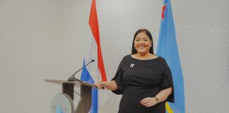 Minister Maduro di Finansa ta urgi Presidente di Parlamento pa yama e reunion publico pa trata presupuesto 2025