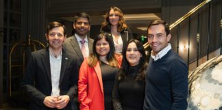 YOU Anniversary: Aruba Tourism Authority a celebra aniversario di dos miembro di ekipo na Latino America