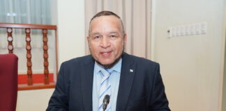 Parlamentario Endy Croes: Gabinete Eman Croes a sali MANCA!