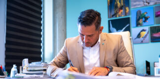 Minister Ursell Arends: Permiso di taxi den un sistema transparente