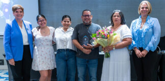 Capturando momentonan inolvidabel pa mas cu 18 aña: A reconoce Seever Krozendijk pa su añanan di trabou cu Comite Olimpico Arubano