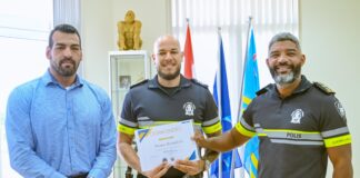 Ela bay e extra mile: A honra polis R. Wester pa su balentia y esfuerso