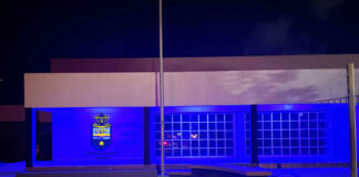 Den colaboracion cu Fundacion Respeta Mi: Centro di Bario Noord ta cende luz blauw pa consientisa prevencion di abuso di menor