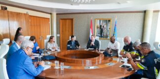 Prome Minsiter Mike Eman: Gabinete AVP-Futuro ta intensifica y reforsa siguridad riba beach