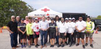 Prome Minister Mike Eman: Cruz Cora hunto cu partnernan ta cla pa duna asistencia durante campamento