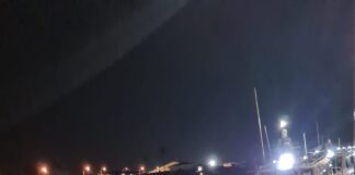 Wardacosta ta intercepta boto cu droga y ta detene 4 hende homber