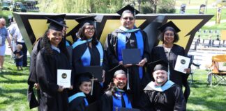 Graduadonan di Aruba a ricibi nan Grado di Master of Science in Education na Nebraska