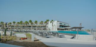 Minister Cicilia impresiona cu proyecto di Secrets Baby Beach