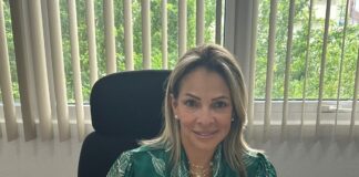 Partido AVP: Parlamentario Sonaly Fernandez Acosta ta continua cu su lucha for di Ministerio di Asunto Social