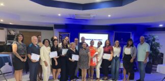 Kiwanis Club of Palm Beach cu reconocemento na organisacion y fundacionnan